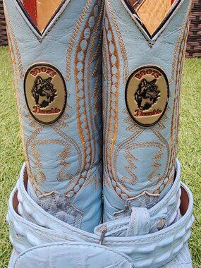Donaldo Western Wear Light Blue Crocodile Print Cowboy Boots & Matching Belt Set